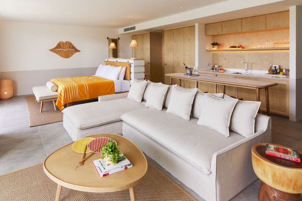 Hyatt Pursues Standard Hotels: What’s Behind the Luxury Lifestyle Play