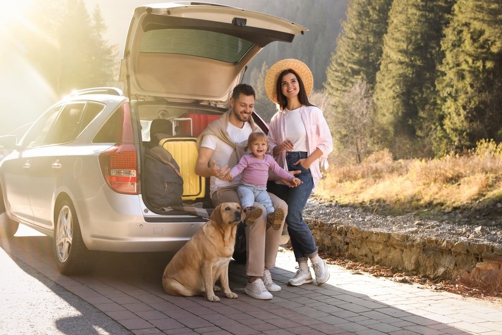Families opt for road trips to nearby destinations for a microvacation. (Shutterstock)